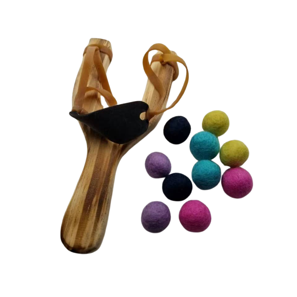 Wooden Slingshot With 10 Felt Balls