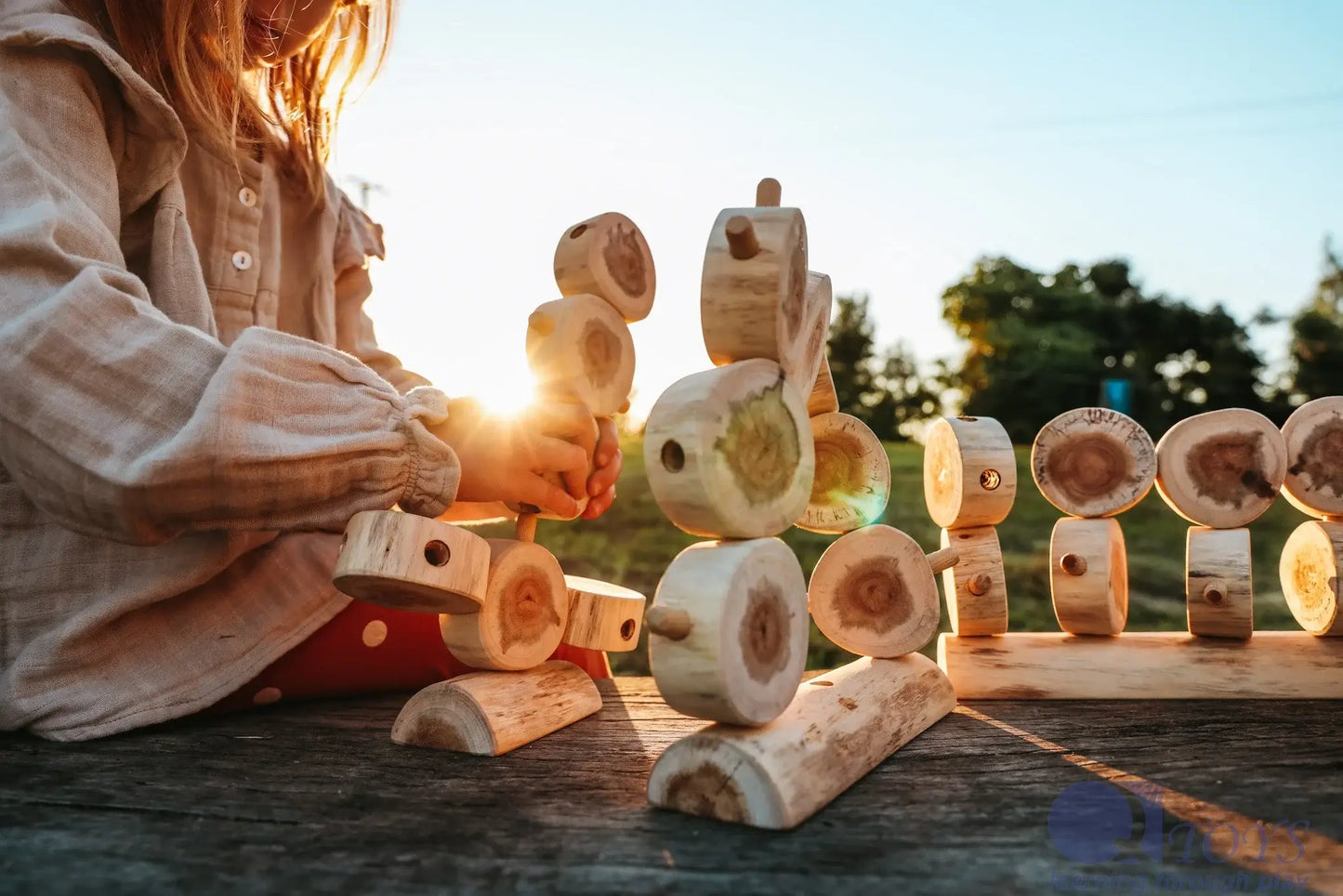 Natural Tree Wooden Building Pieces for Construction Play