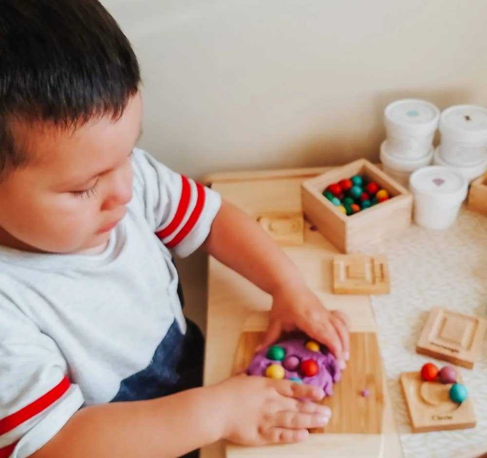 2D Geo Shapes Tracing Board Set