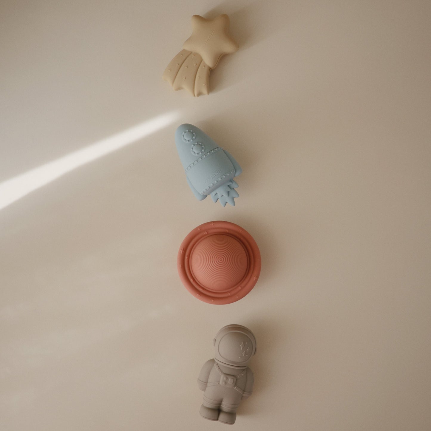 Silicone and Mold Free Bath, Beach, or Water Play Set