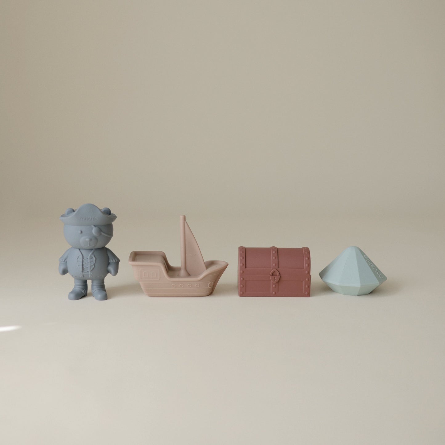 Silicone and Mold Free Bath, Beach, or Water Play Set