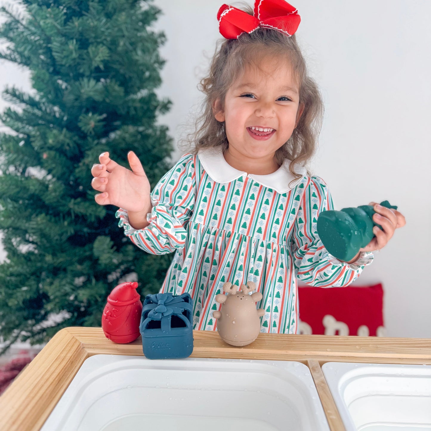 Holly Jolly Christmas Silicone Bath Toys