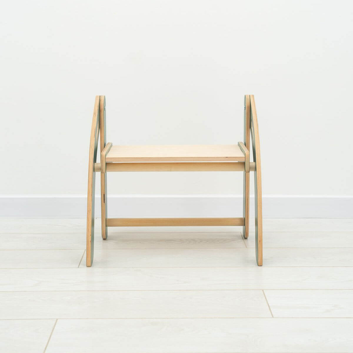 Kid's Wooden Stepping Stool