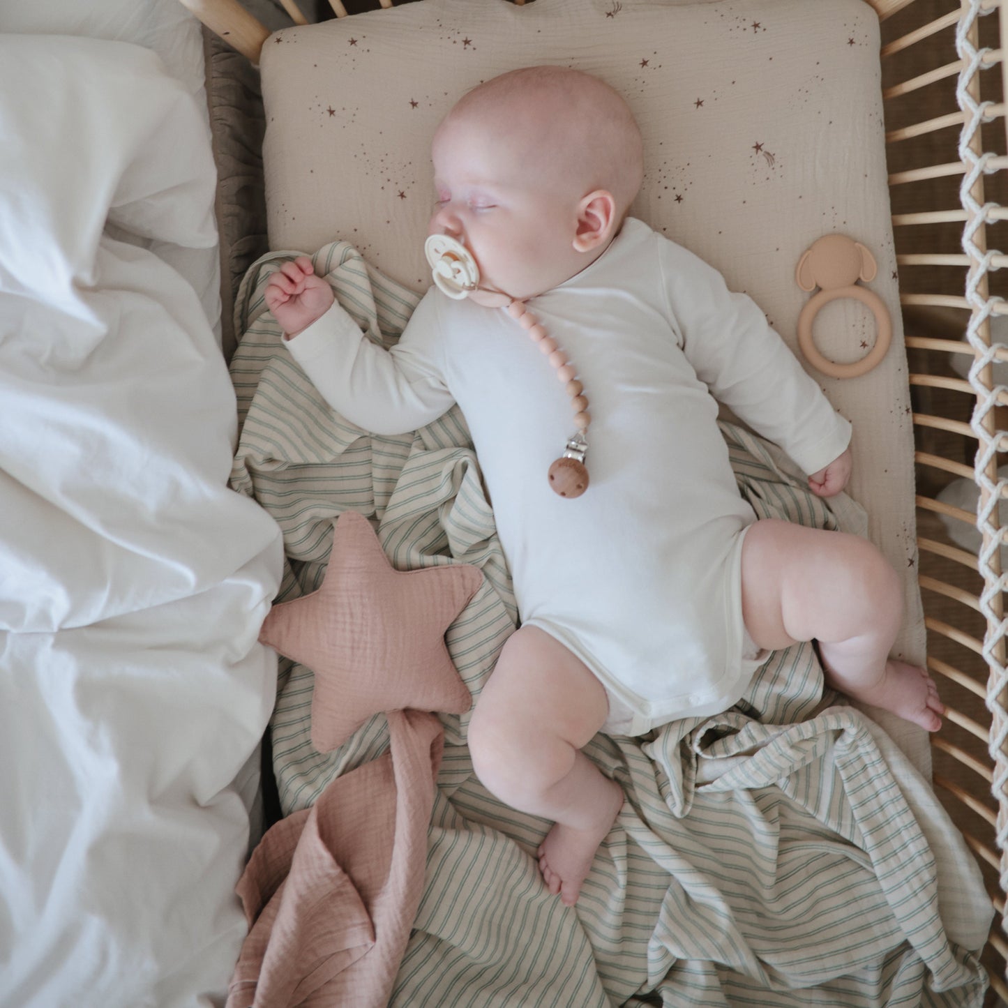 Organic Cotton Star Lovey Blanket