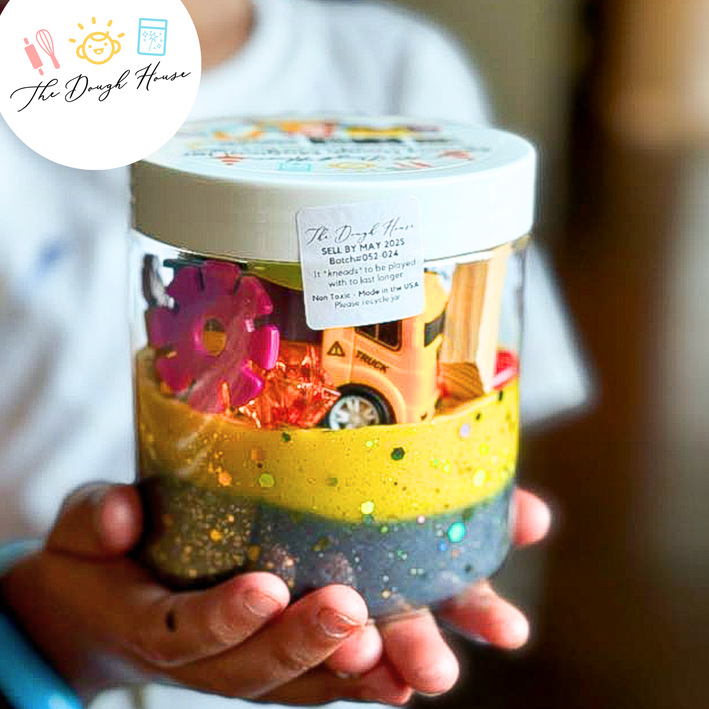 Construction Magical Play Dough Jar (Super Size / 16 oz)
