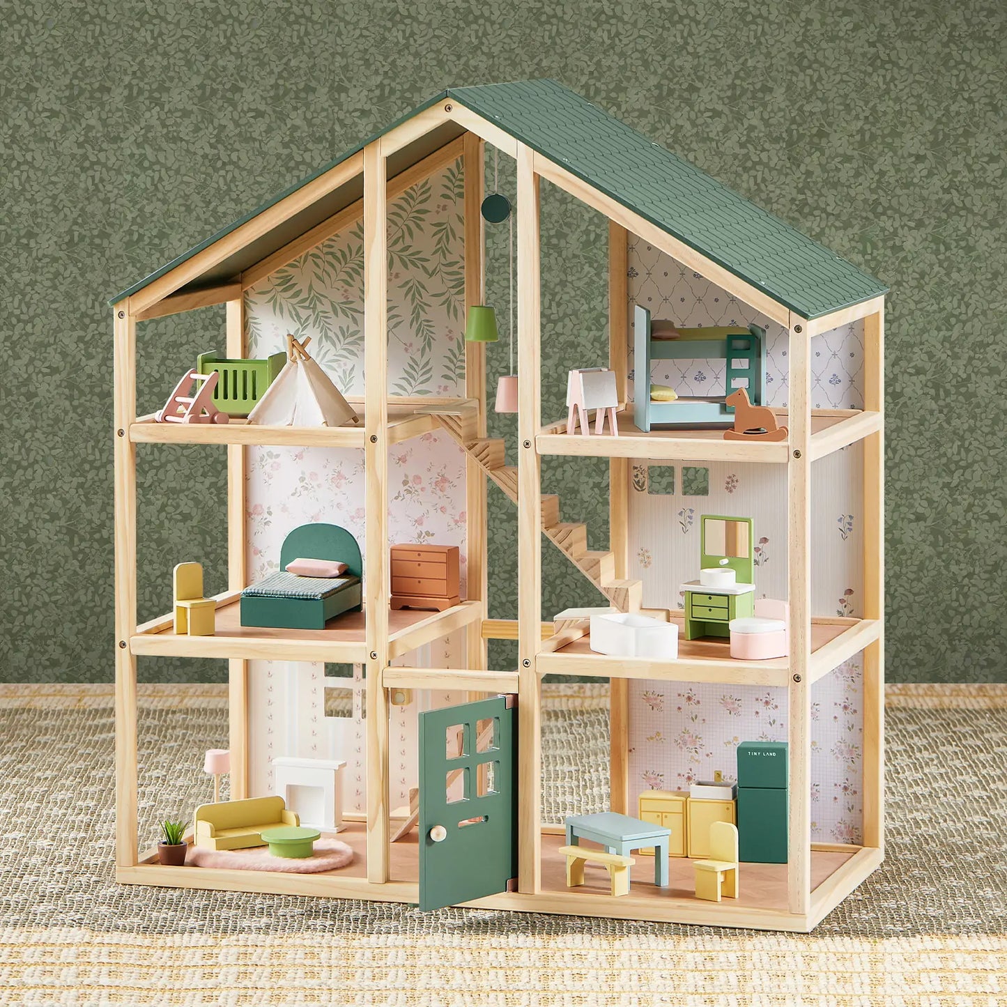 Sweetwood Evergreen Dollhouse