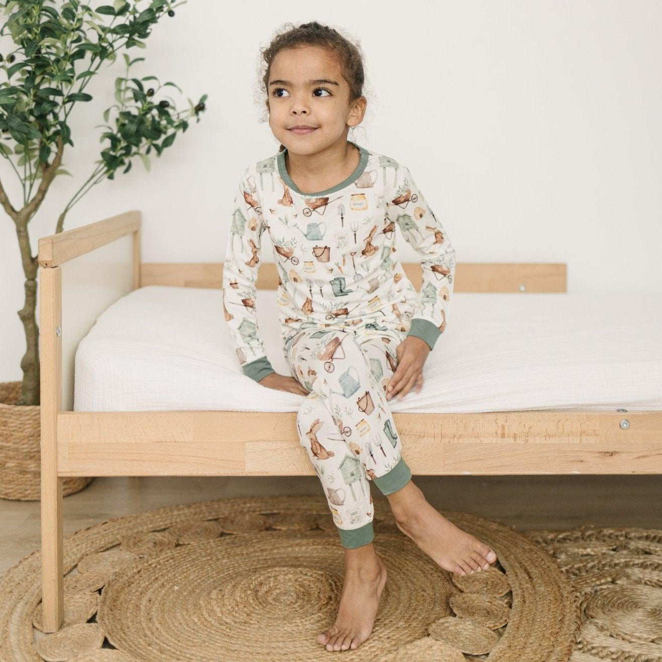 Cottontail Garden 2pc Bamboo Pajamas