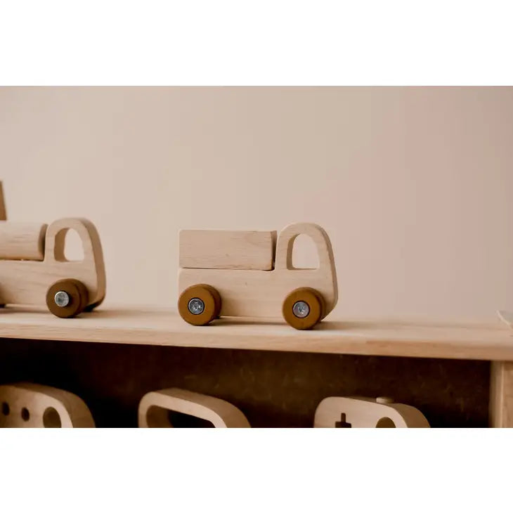 Wooden Vehicle Play Set with 7 Toy Cars