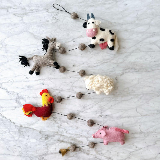 Felt Farml Animal Garland