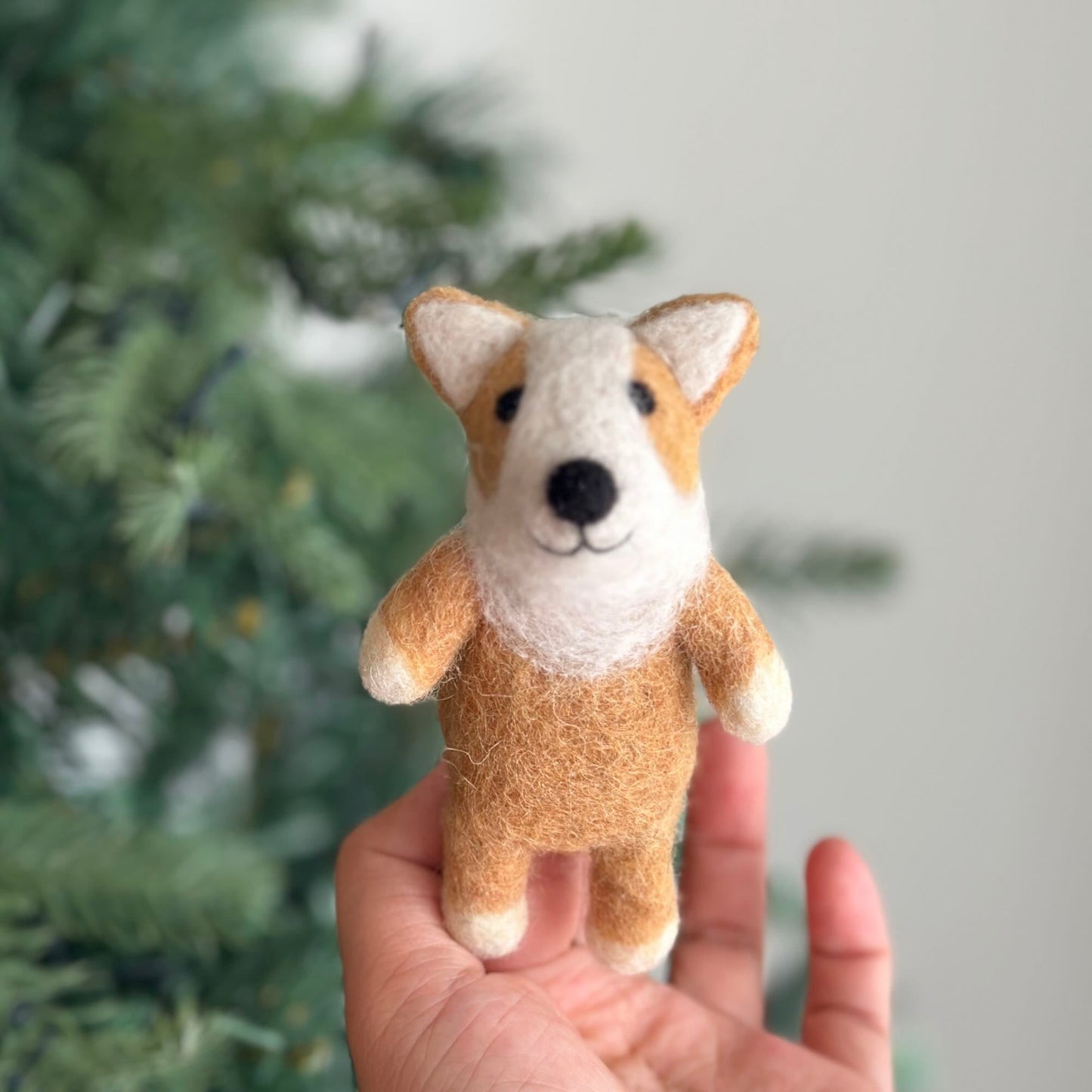 Felt Finger Puppet: Corgi