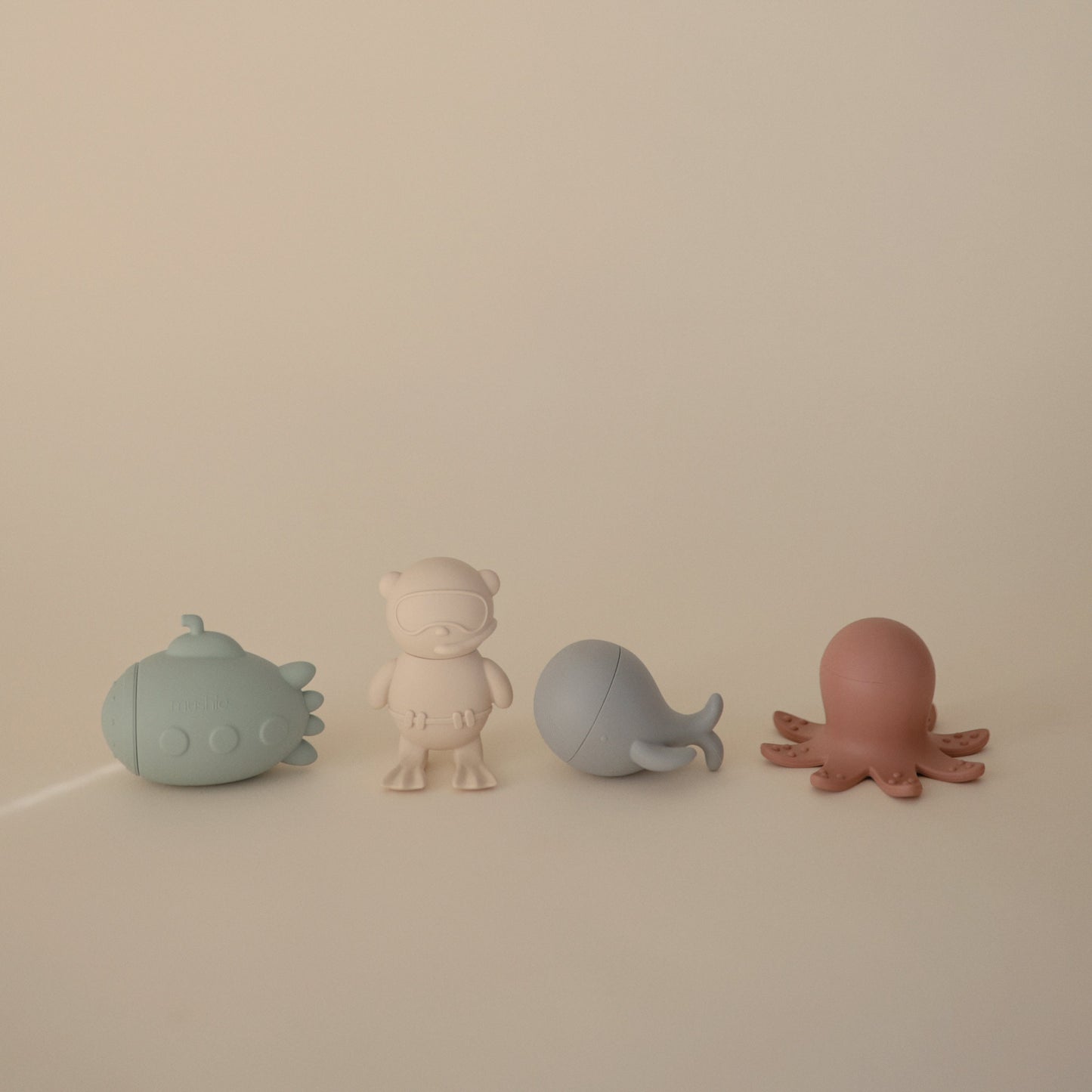 Silicone and Mold Free Bath, Beach, or Water Play Set