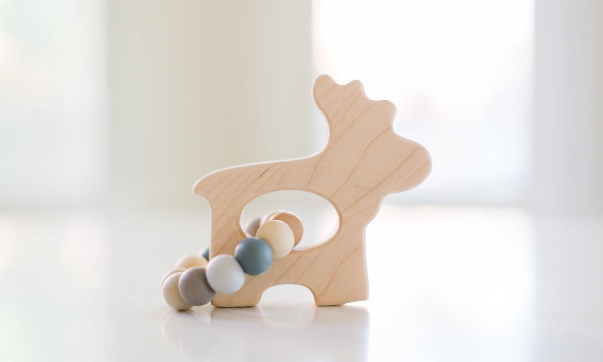 Moose Wooden Grasping Toy with Teething Beads